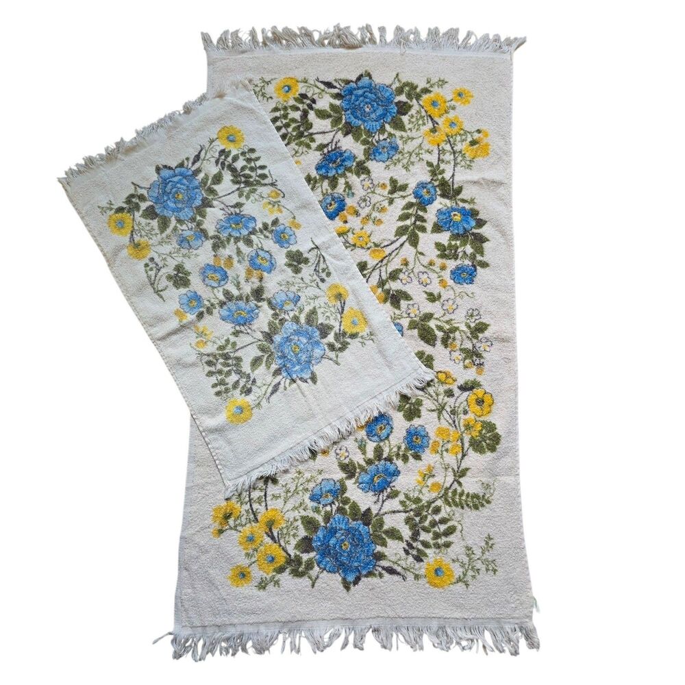 Vintage Fieldcrest(?) Blue White Floral Bath & Hand Towel Set Fringe MCM